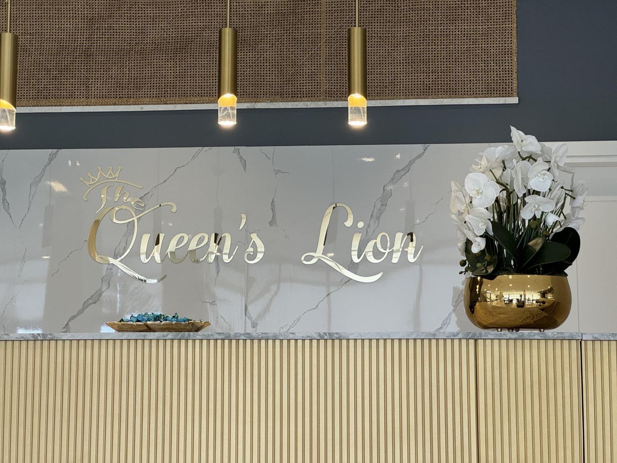 The Queen'S Lion Premium Hotel Саранда Экстерьер фото