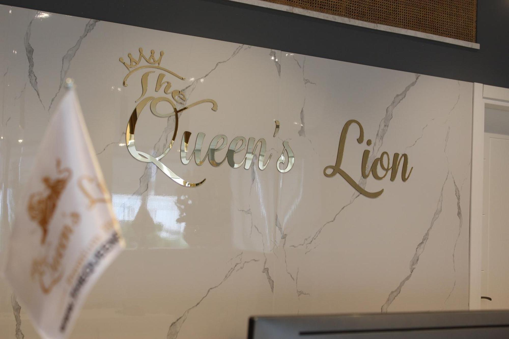 The Queen'S Lion Premium Hotel Саранда Экстерьер фото